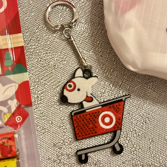 Target Mini Shopping Basket Bullseye Gift Set - Picture 7 of 9